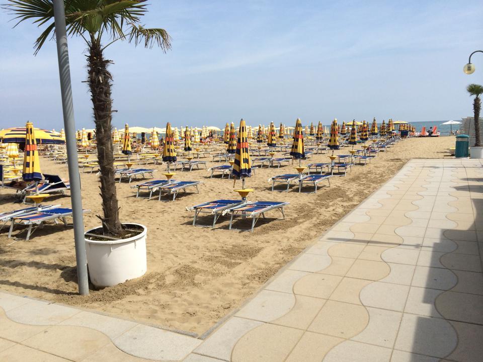 Hotel Al Mare Lido di Jesolo Exterior photo