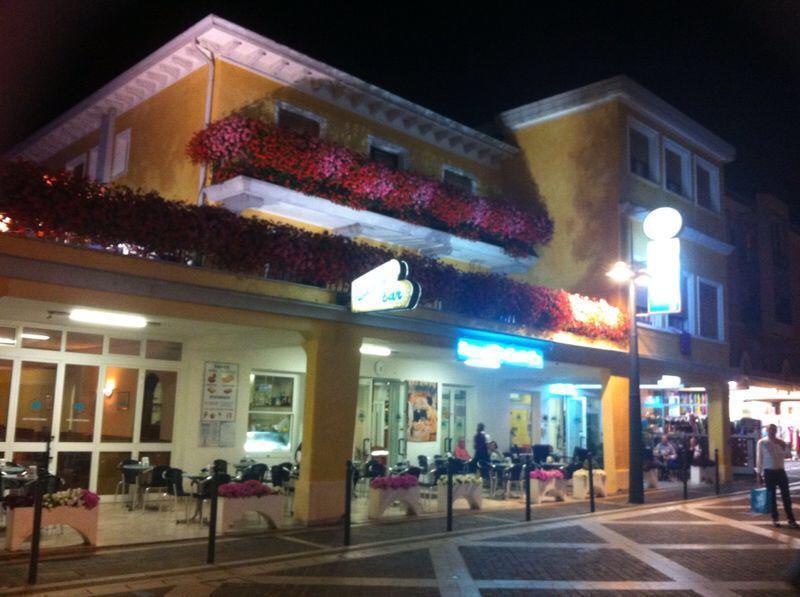 Hotel Al Mare Lido di Jesolo Exterior photo